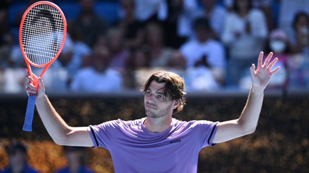 Taylor Fritz, Alex De Minaur, Gael Monfils advance at Australian Open 1 | ASL