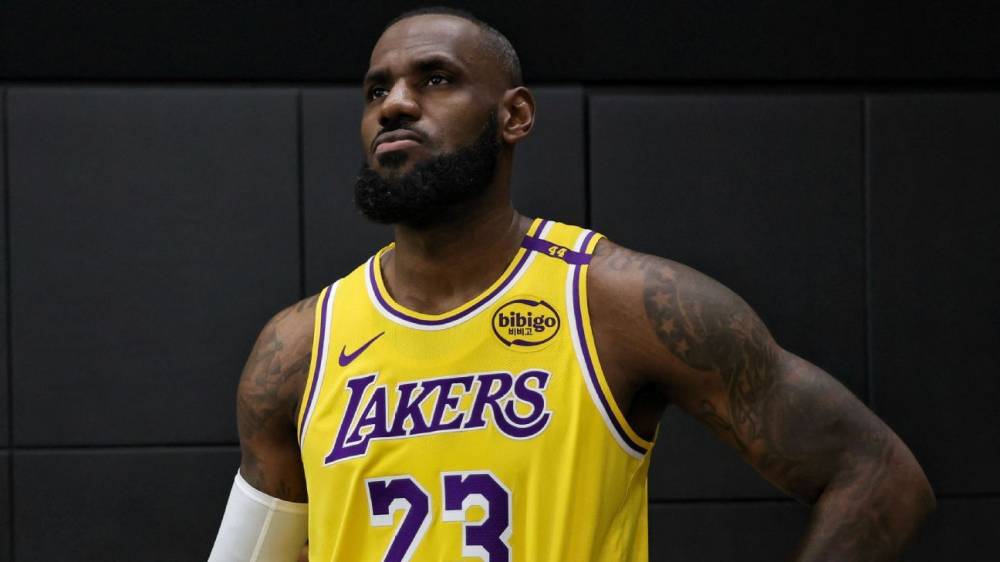 LeBron James to sit out Lakers' preseason finale vs. Warriors 3 | ASL