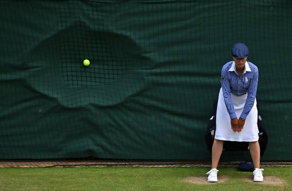 Wimbledon removes line judges after 147 years in favor of electronic system 3 | ASL