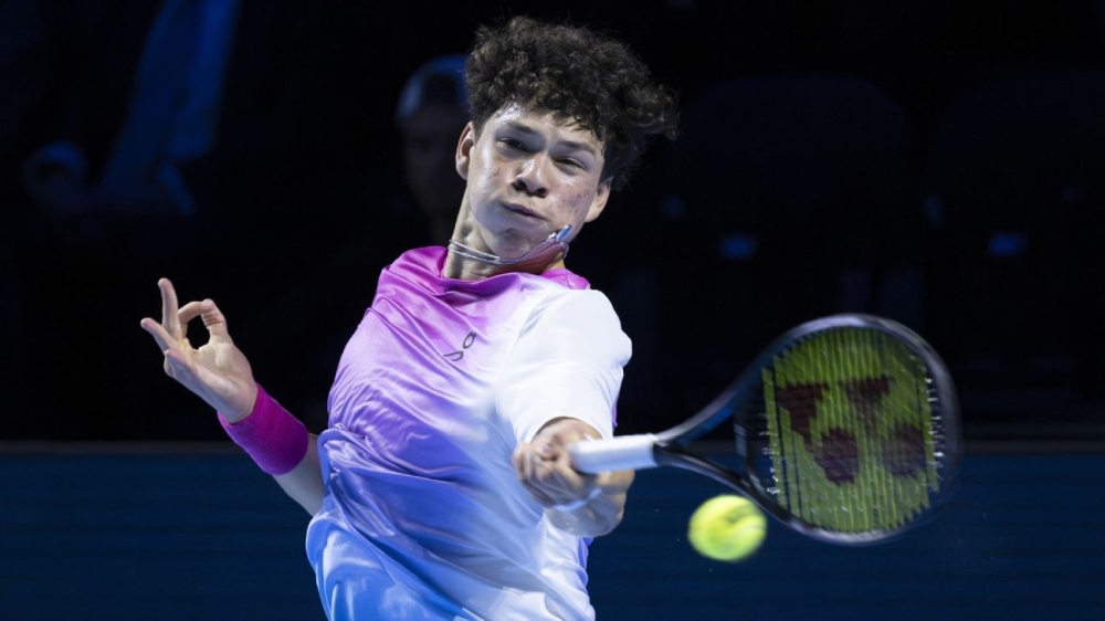 Shelton knocks out top-seeded Rublev in Swiss Indoors quarters 1 | ASL