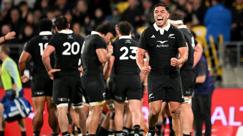 Opportunity knocks for fringe All Blacks against Eddie's struggling Japan 3 | ASL