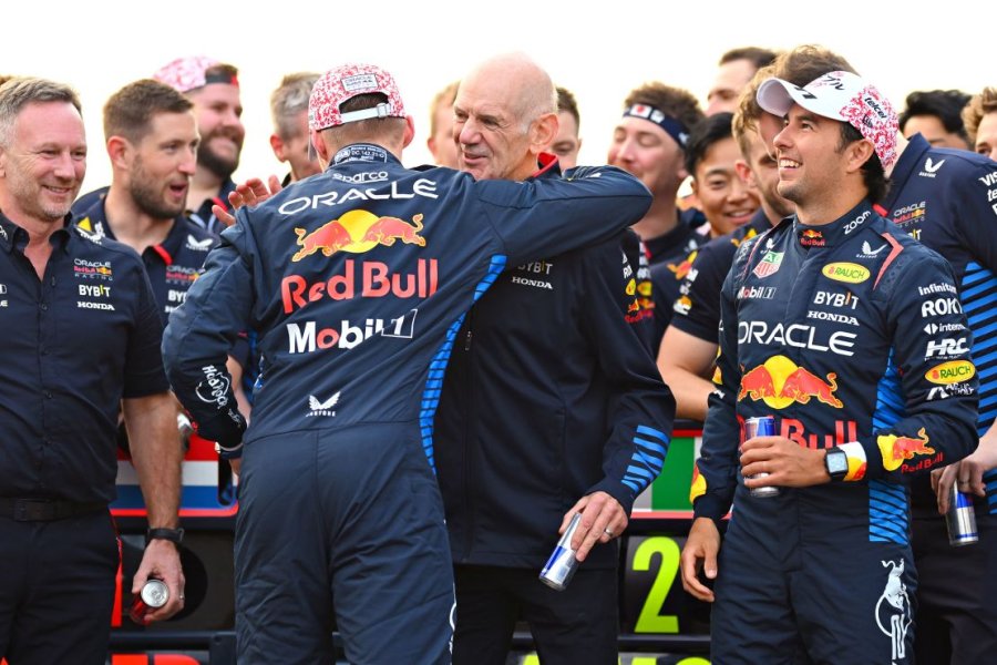 Adrian Newey: Red Bull chief technical officer and pioneering engineer to leave F1 team in 2025 1 | ASL