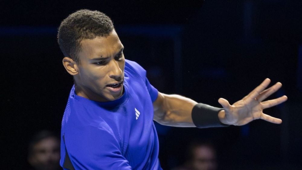 Felix Auger-Aliassime upset at Swiss Indoors; Shelton advances 1 | ASL