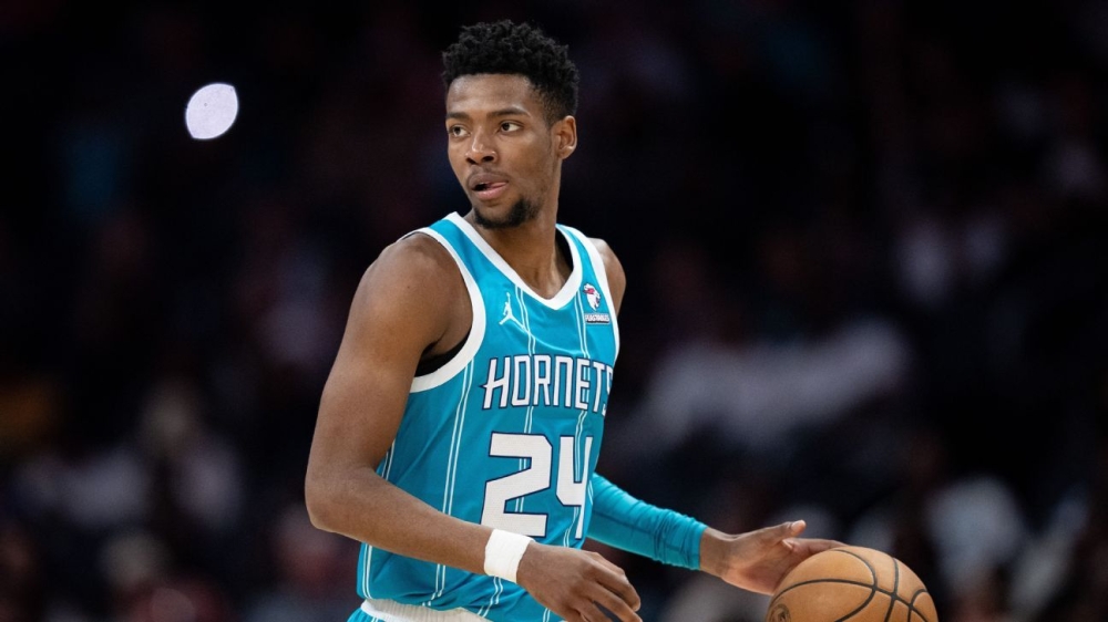 Hornets' Brandon Miller out at least week with glute injury 1 | ASL