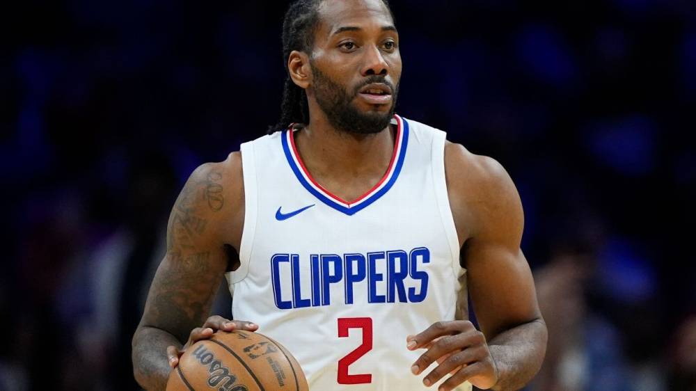 Clippers' Kawhi Leonard out indefinitely to start season 3 | ASL