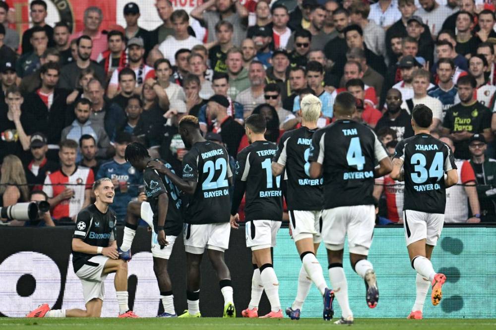 Champions League Thursday takeaways: Monaco dominates Barcelona, Wirtz and Raya impress 13 | ASL