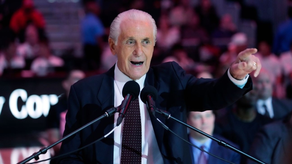 Heat dedicate court to ex-coach, current president Pat Riley 1 | ASL