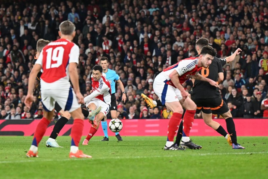 Arsenal bounces back from shock defeat with hard-fought Champions League win over Shakhtar Donetsk 1 | ASL