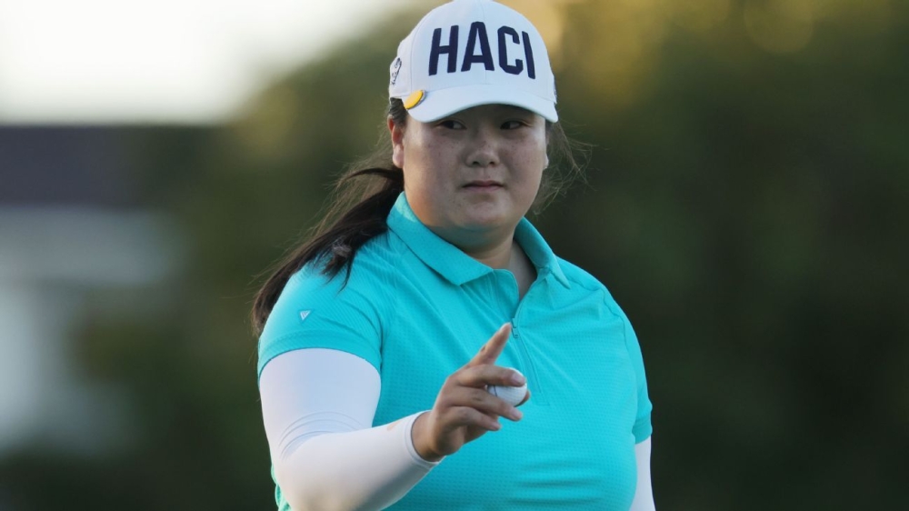 Angel Yin leads, Nelly Korda in pursuit at LPGA's CME Group 1 | ASL