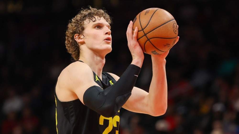 Jazz's Lauri Markkanen sits out vs. Spurs with back spasms 1 | ASL