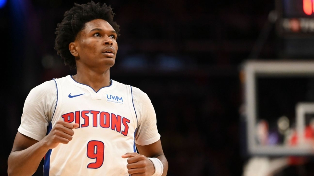 Sources: Pistons' Ausar Thompson (blood clots) OK'd to play 1 | ASL