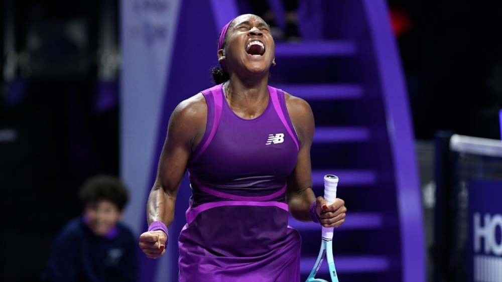 Gauff wins WTA Finals title, while underdogs rule in last ATP events 1 | ASL