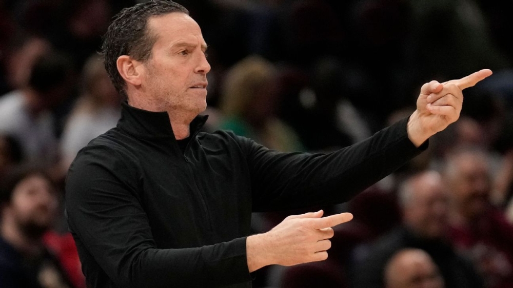 Cleveland Cavaliers coach Kenny Atkinson returns to Brooklyn 1 | ASL