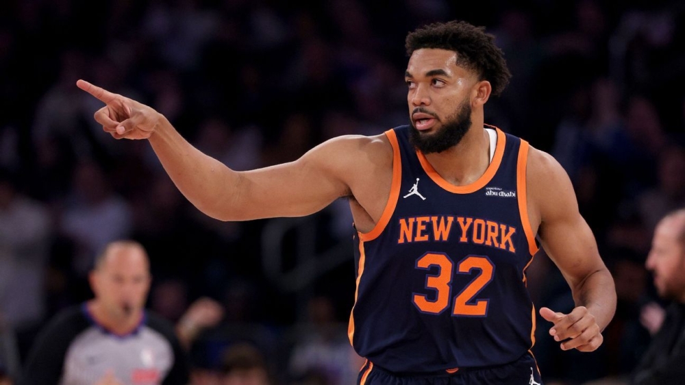 Knicks' Karl-Anthony Towns gets 'warm feeling' in return to Minnesota 1 | ASL