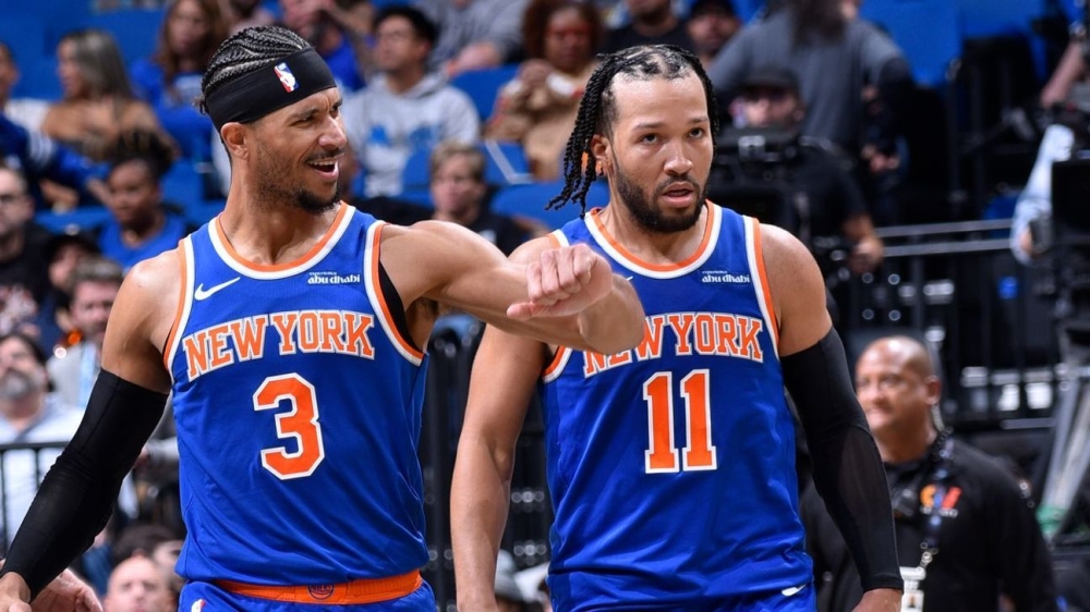 Commanders' win fuels Josh Hart's playful jabs at Knicks teammates 1 | ASL