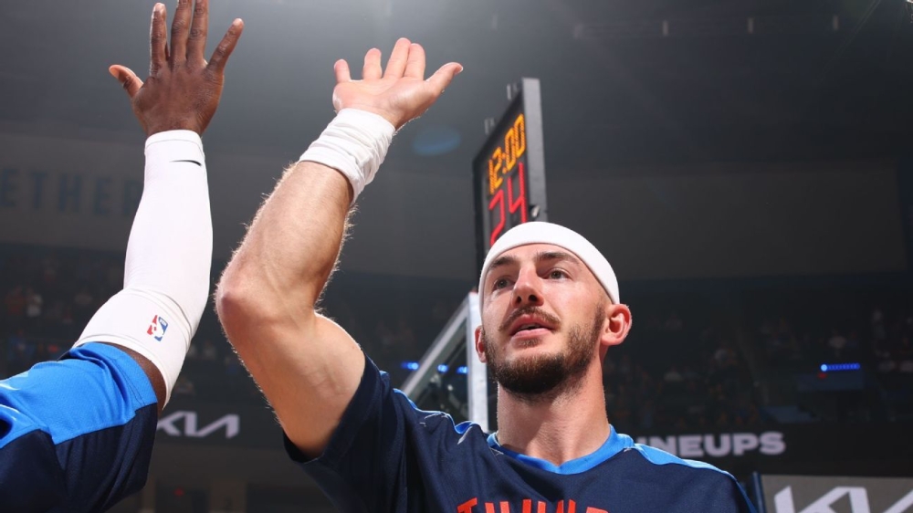 Alex Caruso, Thunder agree to 4-year, $81M extension 1 | ASL