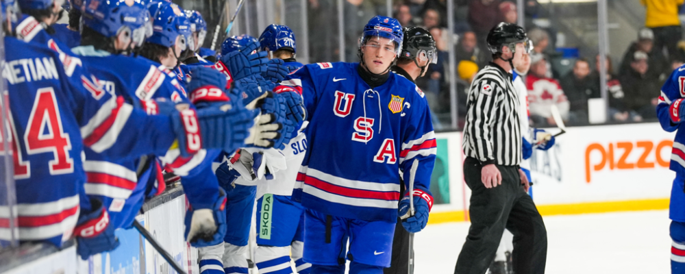 U.S. National Junior Team Tops Slovakia, 6-2, Ahead of IIHF World Junior Championship 1 | ASL