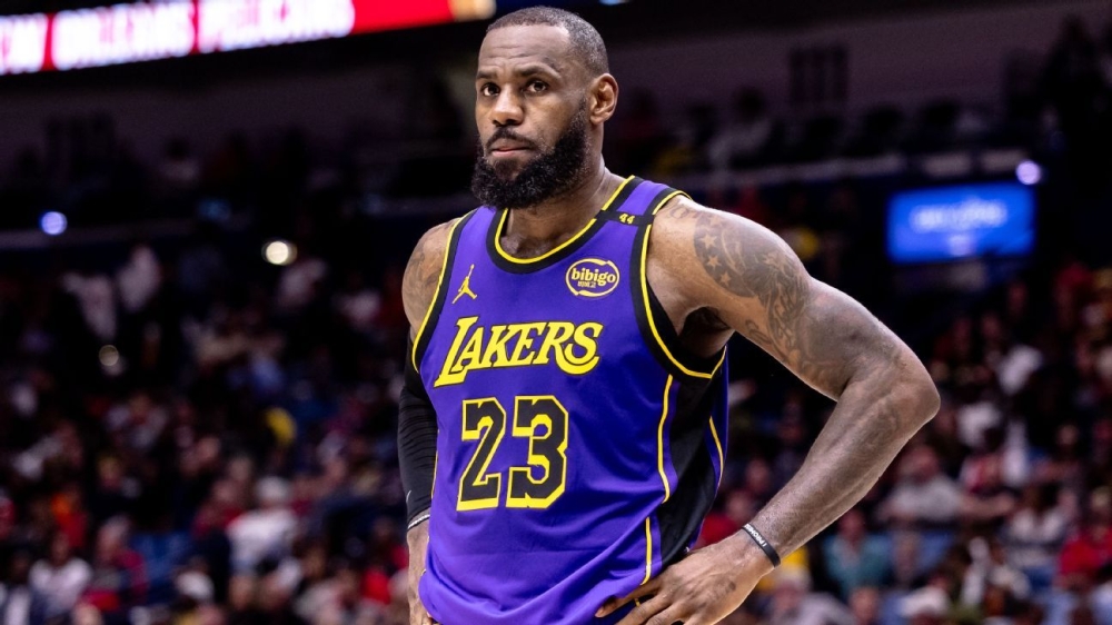 Sources - Lakers' LeBron James unlikely to play vs. Timberwolves 1 | ASL