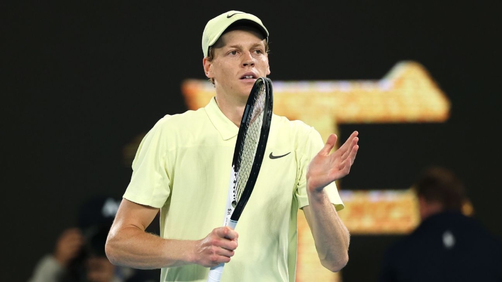 Jannik Sinner rocks De Minaur, faces Shelton in Australian semis 1 | ASL