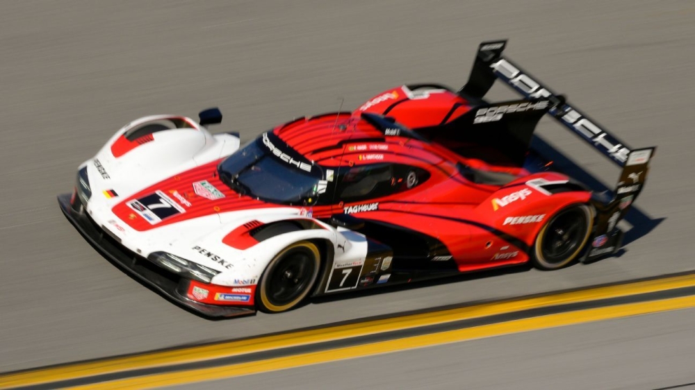 Roger Penske's Porsches finish 1-2 in Rolex 24 at Daytona 1 | ASL