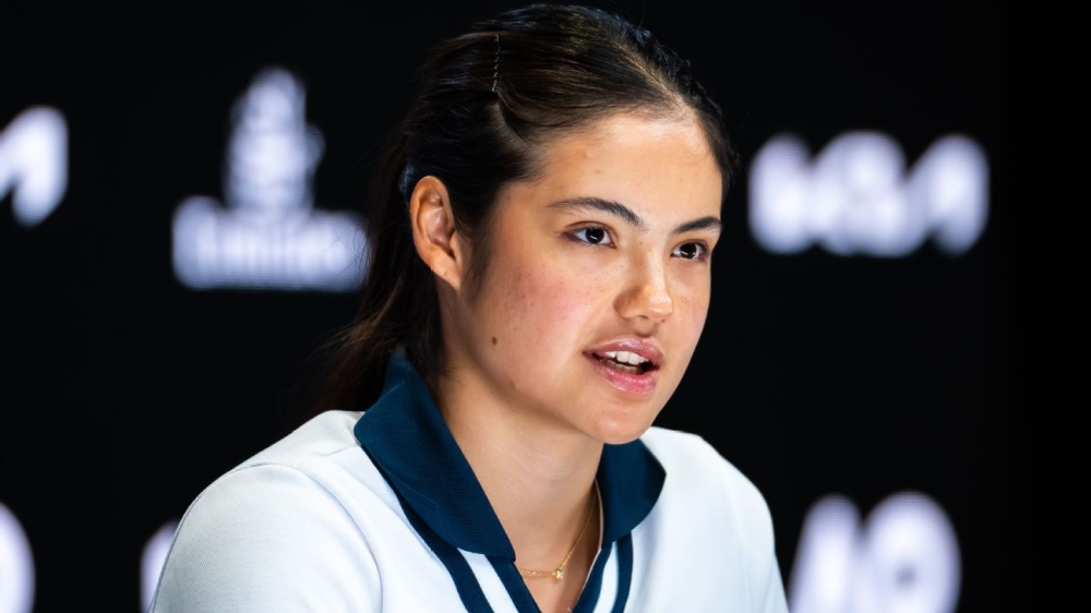 Australian Open: Emma Raducanu bitten by jumping ants 1 | ASL