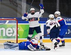 Team USA Advances To U18 WWC Semifinals, Topping Slovakia, 9-1 9 | ASL