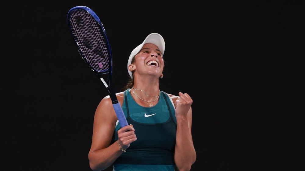 Madison Keys upsets Iga Swiatek, into 1st Australian Open final 1 | ASL