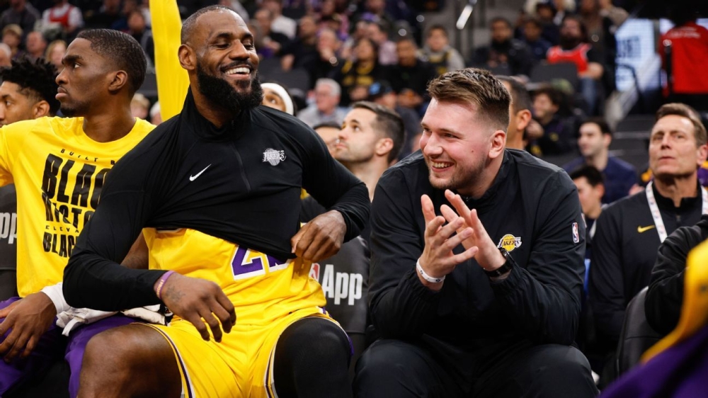 Source - Lakers targeting Monday for Luka Doncic's debut 1 | ASL