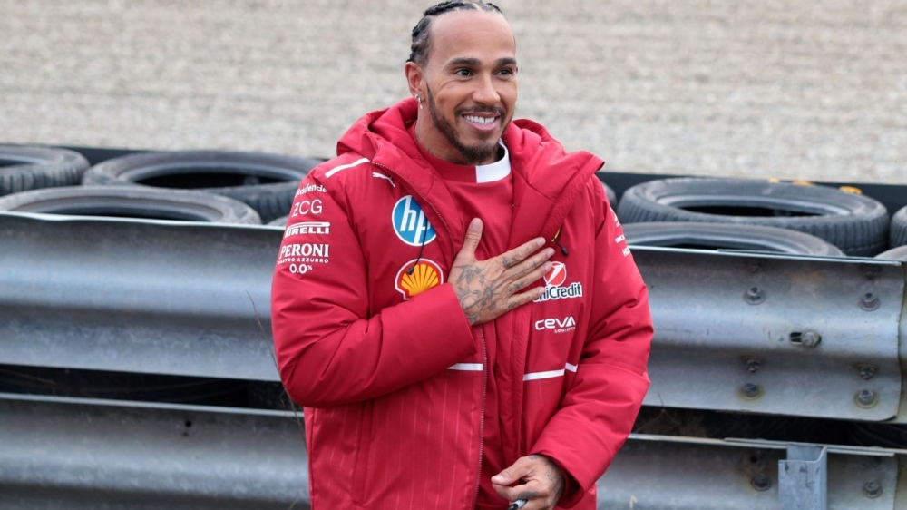 Bahrain testing: Lewis Hamilton prepares for new Ferrari SF-25 1 | ASL