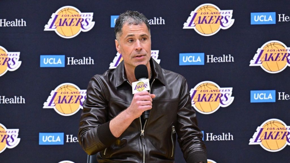 Rob Pelinka says Lakers searching trade market for big 1 | ASL