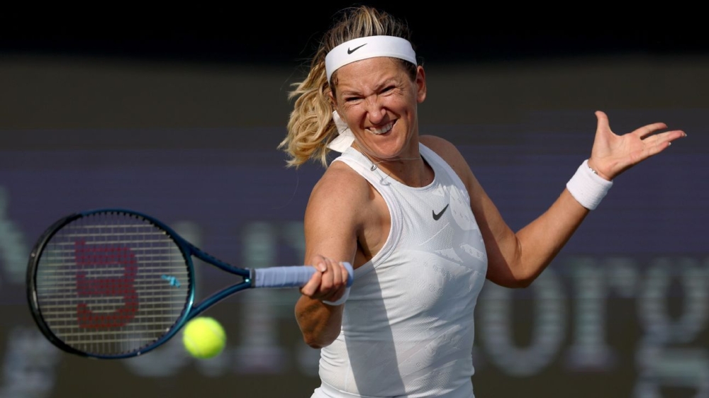 Victoria Azarenka rallies to advance at Dubai Open 1 | ASL