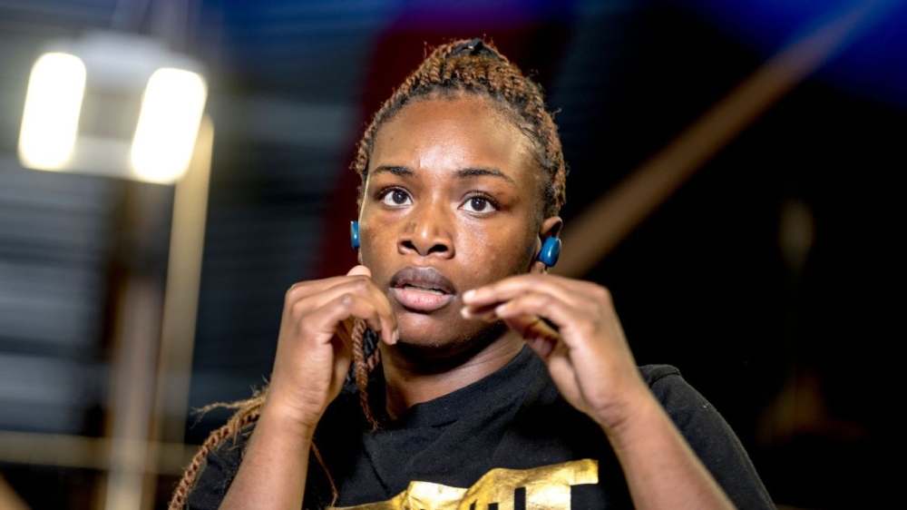 Women's boxing champion Claressa Shields suspended in Michigan 1 | ASL