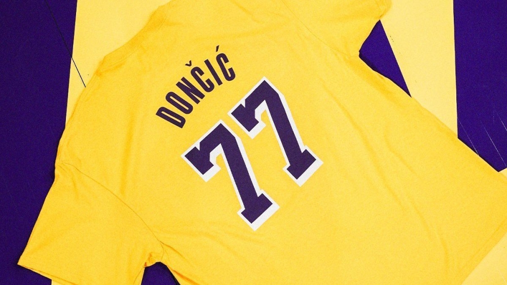 Lakers to give away Luka Doncic T-shirts ahead of anticipated debut 1 | ASL