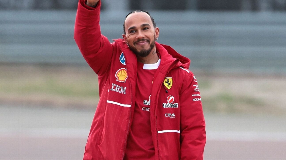 Lewis Hamilton promises 'fun rollercoaster ride' at Ferrari 1 | ASL