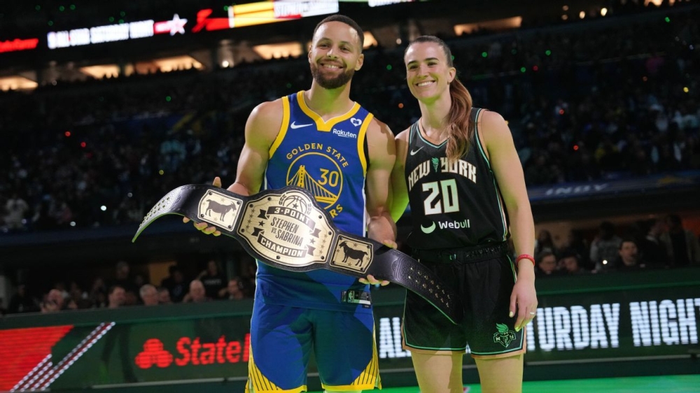 NBA drops Steph Curry-Sabrina Ionescu 3-point showdown 1 | ASL