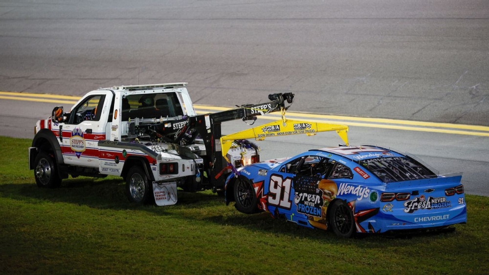 Castroneves to use provisional for Daytona 500 after crash 1 | ASL