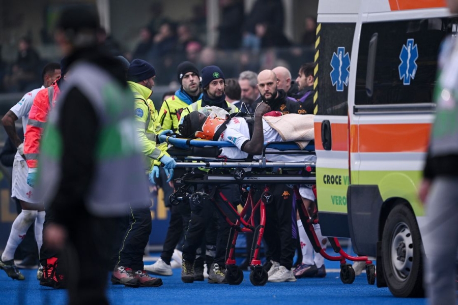 Moise Kean: Fiorentina player discharged from hospital after collapsing on pitch following head injury 1 | ASL