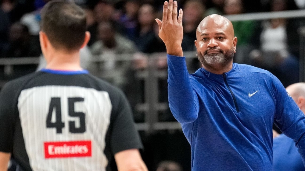 Bickerstaff 'disgusted' with officiating in Pistons' loss 1 | ASL