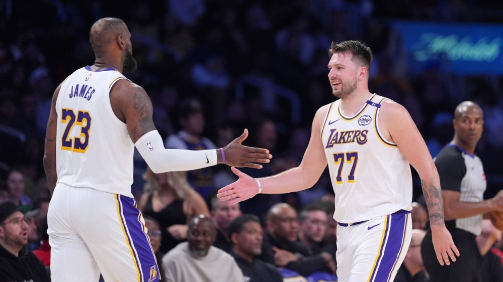 Can Luka and this suddenly stingy Lakers defense fuel a title run? 1 | ASL