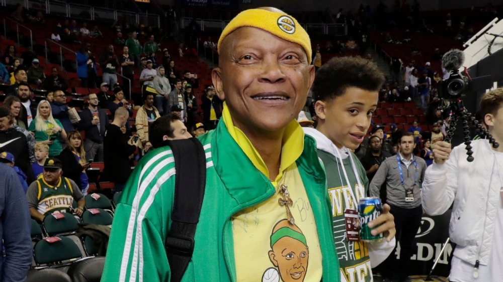 'Slick' Watts, Sonics icon and Seattle fixture, dies at 73 1 | ASL