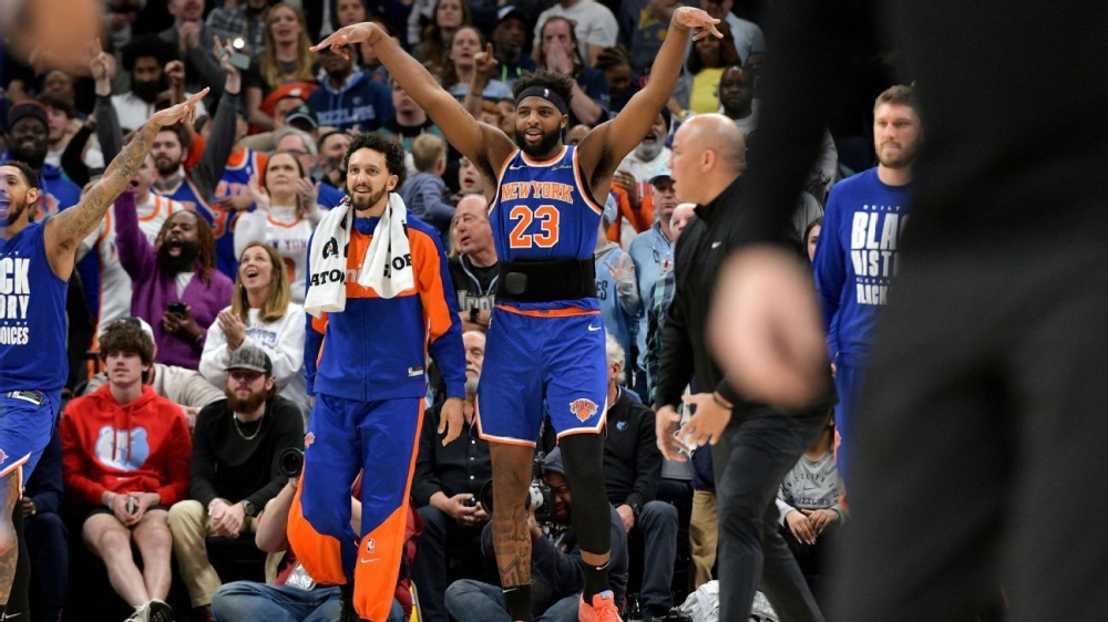 Knicks' Mitchell Robinson makes season debut in win vs. Grizzlies 1 | ASL