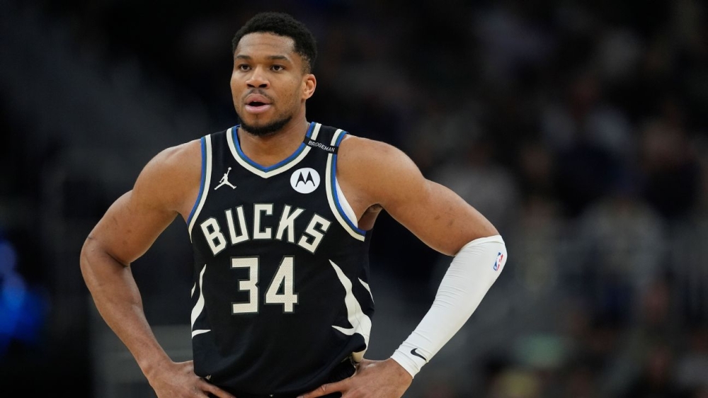 Sources - Giannis Antetokounmpo to explore best fits outside of Milwaukee 1 | ASL