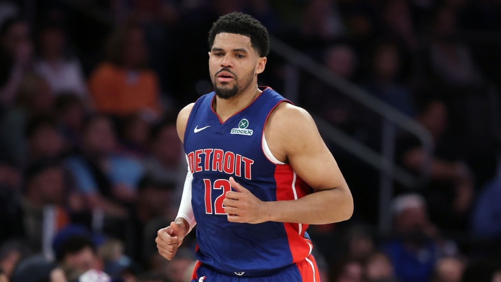 Tobias Harris claps back at 76ers fans who called out Paul George 1 | ASL