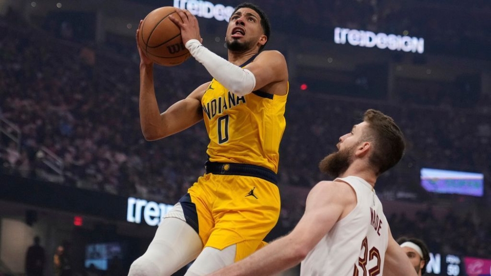 Pacers bury top-seeded Cavaliers in 3s to take Game 1 1 | ASL