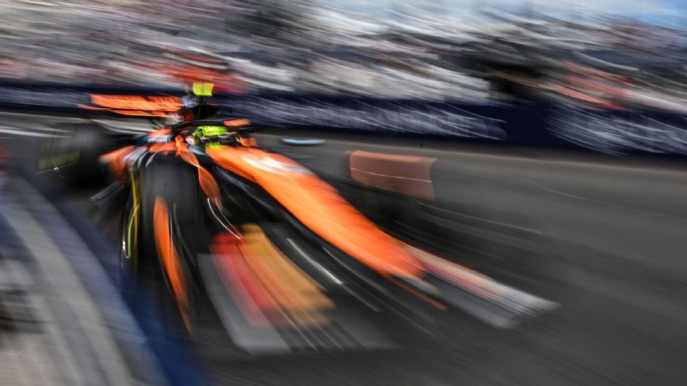 What does a lap of Monaco in a McLaren feel like? Restrained 1 | ASL