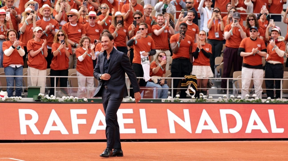 Fans, rivals celebrate Rafael Nadal with French Open ceremony 1 | ASL