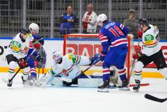 U.S. Tops Hungary, 6-0, at Men’s Worlds 42 | ASL