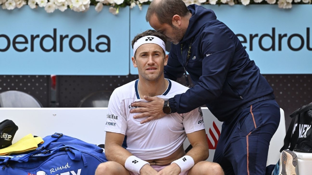 Ruud overcomes injury to reach Madrid Open final vs. Draper 1 | ASL