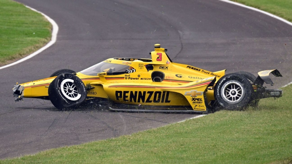 Scott McLaughlin crashes during Indianapolis 500 warm-up lap 1 | ASL