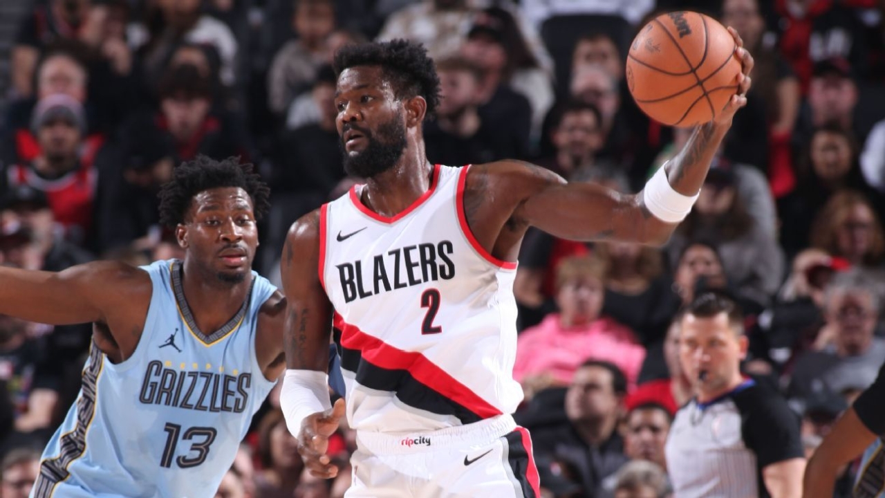 Sources - Blazers' Ayton to become free agent after buyout 1 | ASL